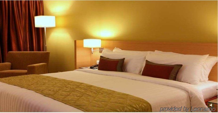 Radha Regent Electronic City Kammasandra Habitación foto